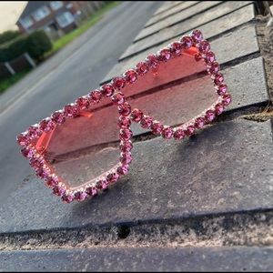 Cute pink bling sun glasses